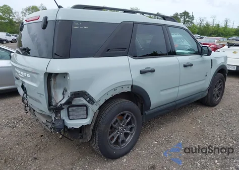 2021 Ford Bronco Sport Big Bend z USA, uszkodzony, nr VIN 3FMCR9B61MRB33537